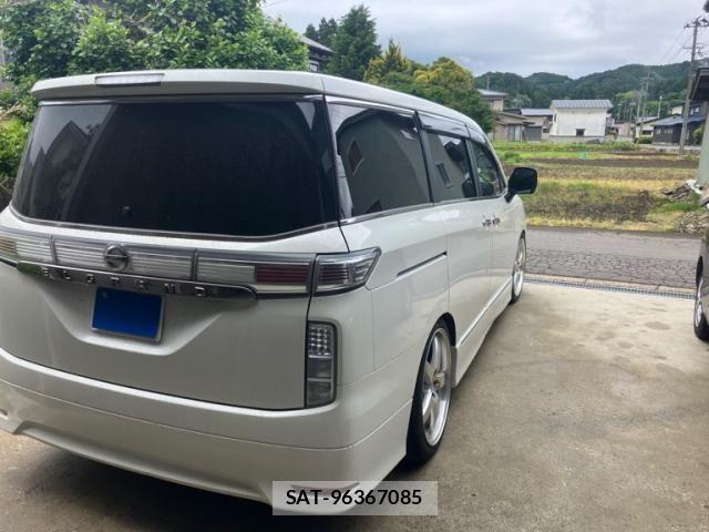 Nissan ELGRAND 2014-03 7326925-5