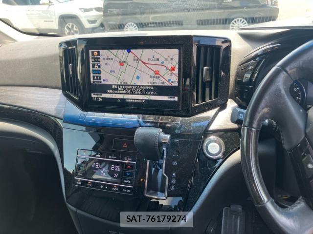 Nissan ELGRAND 2021-09 7392071-15