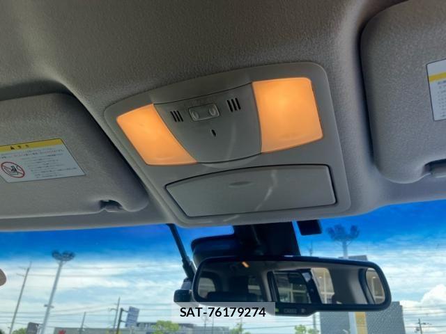 Nissan ELGRAND 2021-09 7392071-18