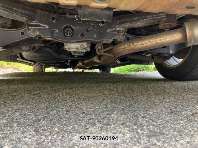 Nissan ELGRAND 2011-08 7454140-9