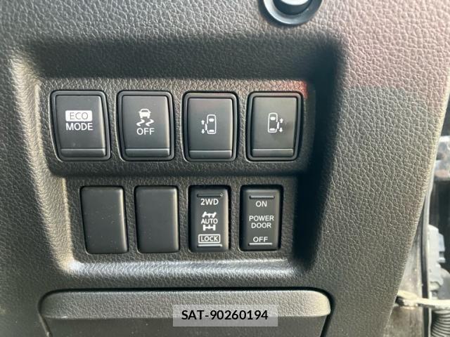 Nissan ELGRAND 2011-08 7454140-15