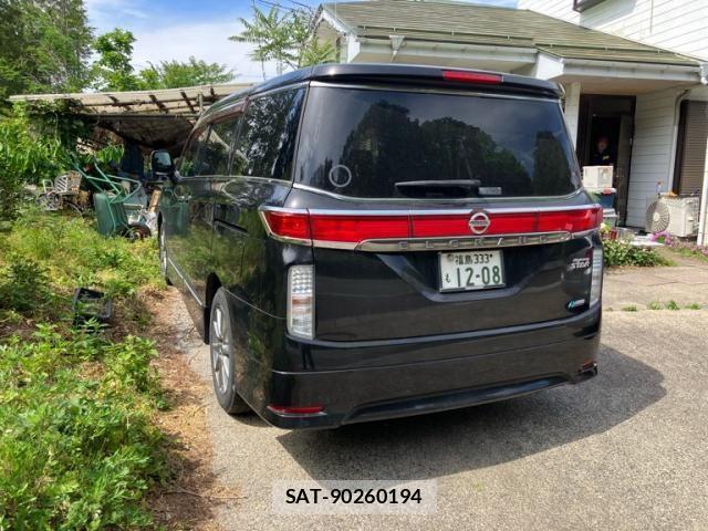 Nissan ELGRAND 2011-08 7454140-1