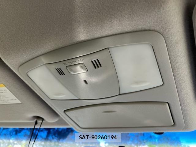 Nissan ELGRAND 2011-08 7454140-25