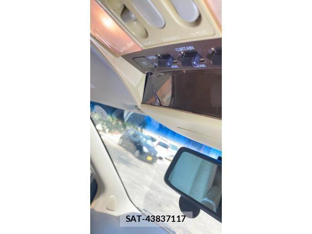 Nissan ELGRAND 2003-04 7454141-28