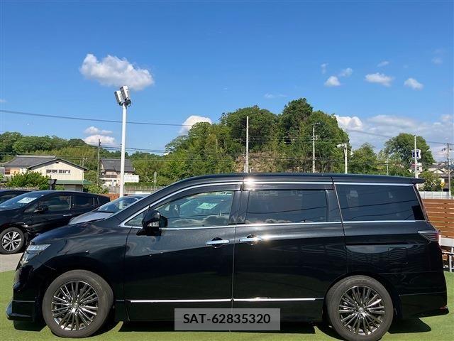 Nissan ELGRAND 2021-07 7500462-14