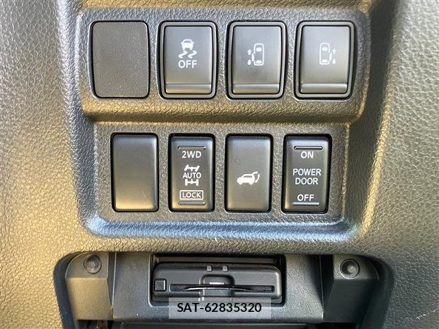 Nissan ELGRAND 2021-07 7500462-18