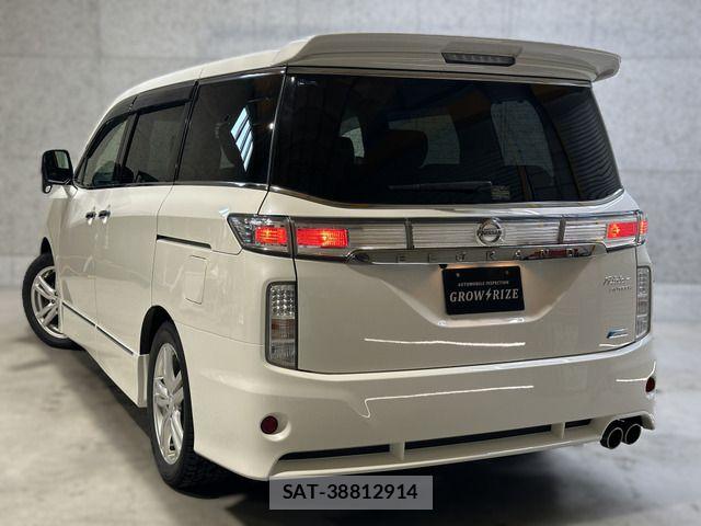 Nissan ELGRAND 2013-10 7616399-14