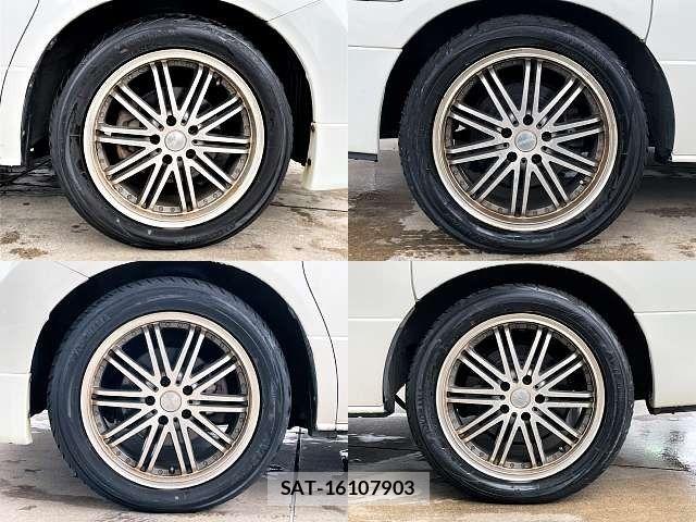Nissan ELGRAND 2009-09 7616402-3