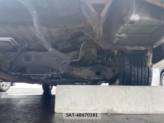 Nissan ELGRAND 2007-09 7616405-11