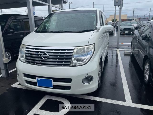 Nissan ELGRAND 2007-09 7616405-1
