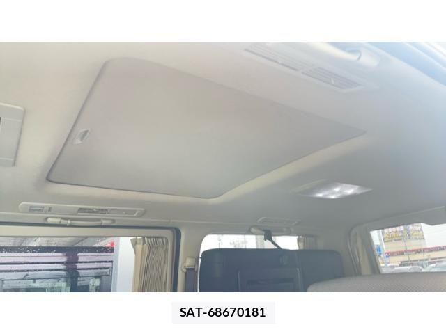 Nissan ELGRAND 2007-09 7616405-24
