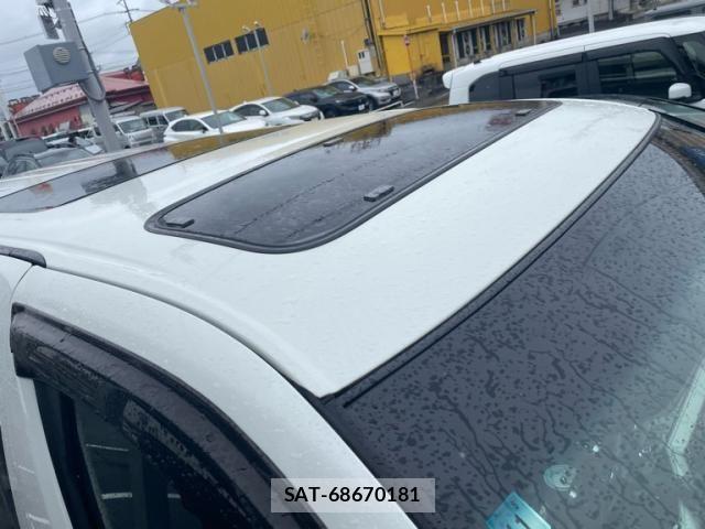 Nissan ELGRAND 2007-09 7616405-8