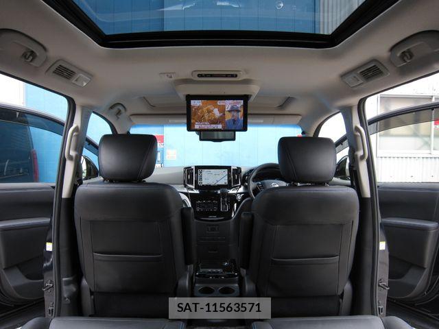 Nissan ELGRAND 2021-08 7723080-24