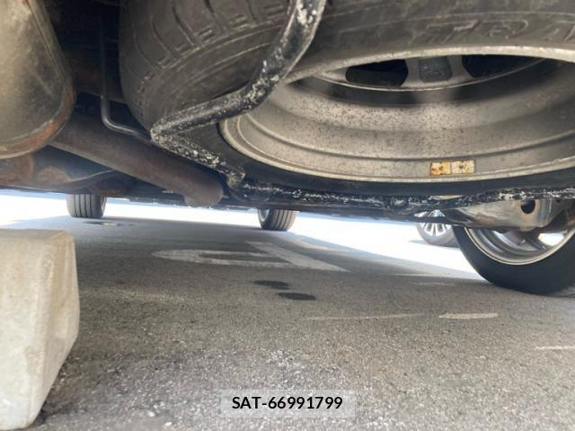 Nissan ELGRAND 2006-12 7723085-13