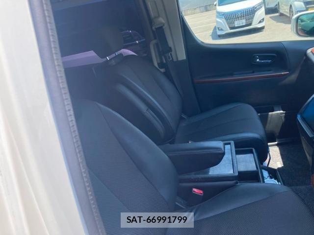 Nissan ELGRAND 2006-12 7723085-15