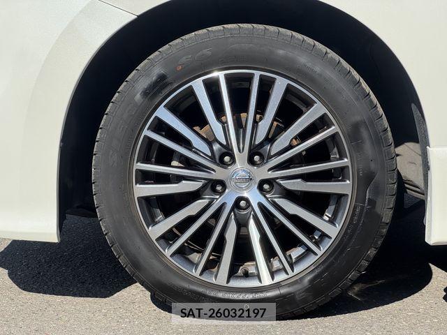 Nissan ELGRAND 2014-04 7723083-13