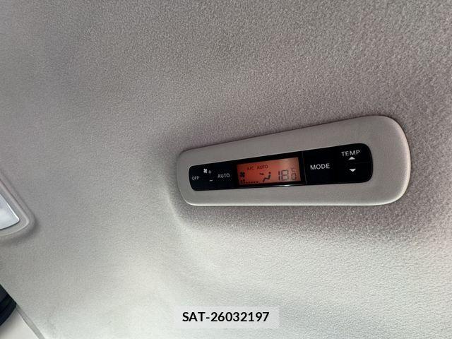 Nissan ELGRAND 2014-04 7723083-25