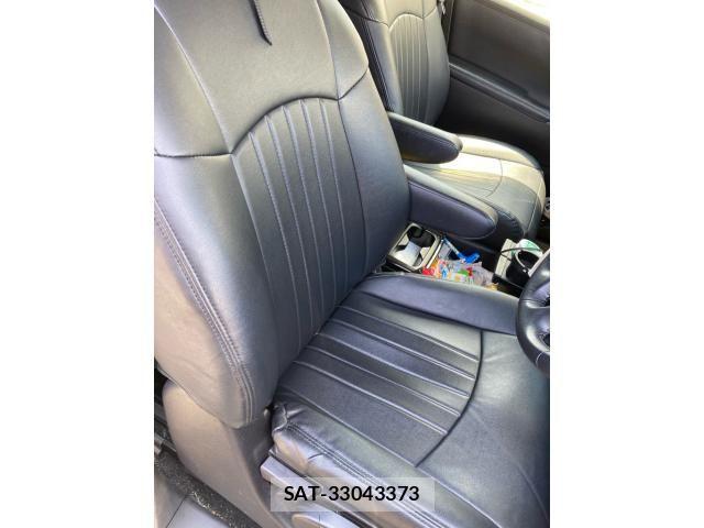 Nissan ELGRAND 2017-08 7784667-16