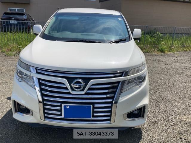 Nissan ELGRAND 2017-08 7784667-1
