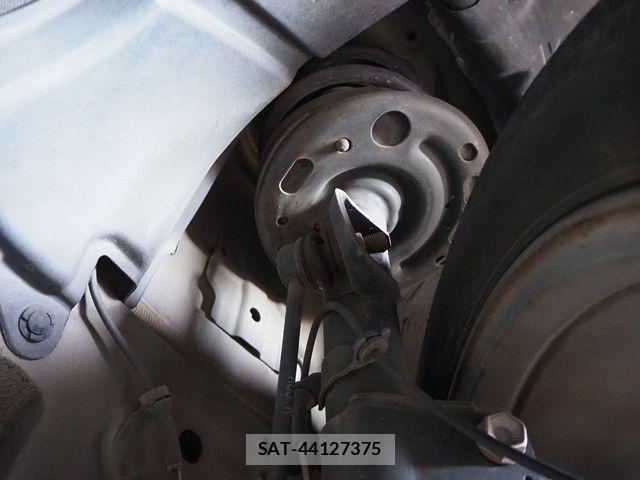 Nissan ELGRAND 2015-05 7784670-22