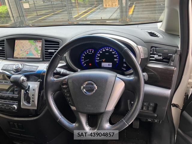 Nissan ELGRAND 2012-03 7876311-8