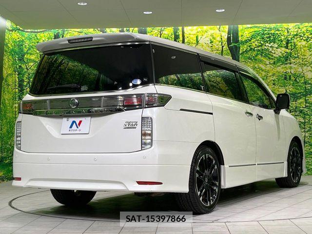 Nissan ELGRAND 2020-03 7876306-17