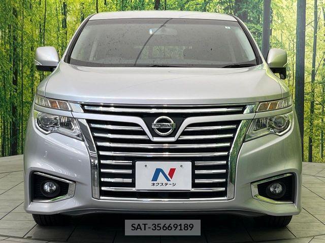 Nissan ELGRAND 2014-04 8035395-14