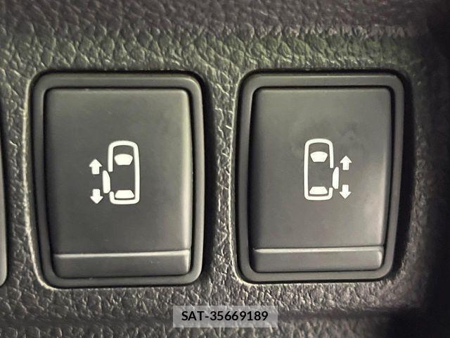 Nissan ELGRAND 2014-04 8035395-5