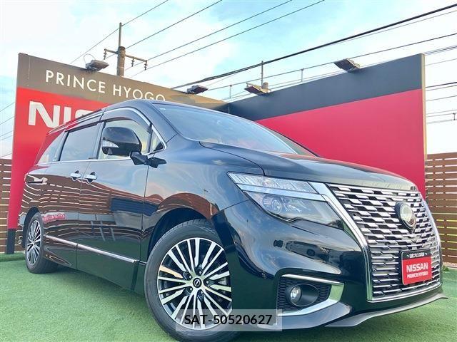 Nissan ELGRAND 2023-10 8099030-0
