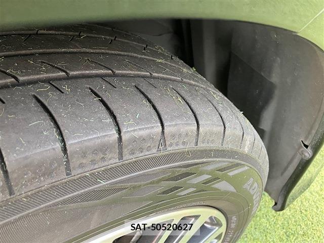 Nissan ELGRAND 2023-10 8099030-15