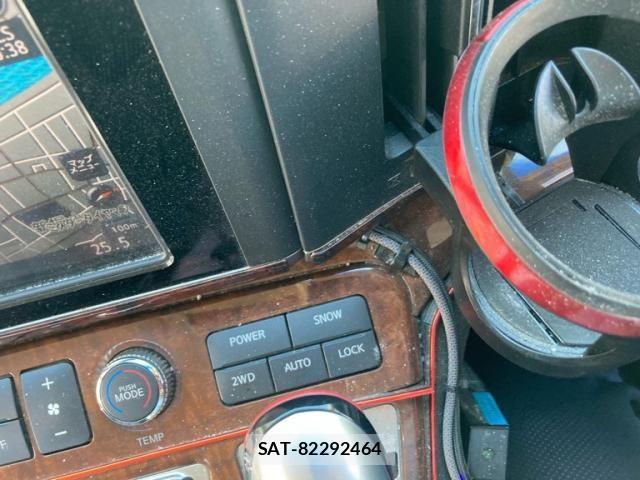 Nissan ELGRAND 2009-09 8158377-18