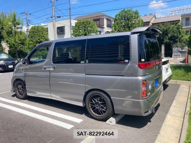 Nissan ELGRAND 2009-09 8158377-3