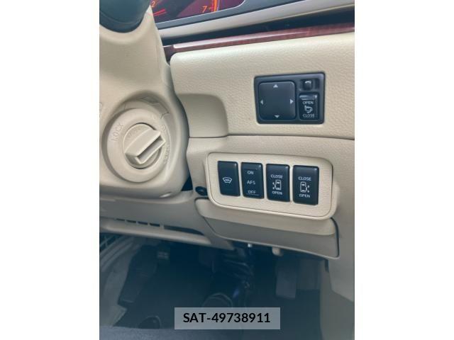 Nissan ELGRAND 2005-06 8158373-11