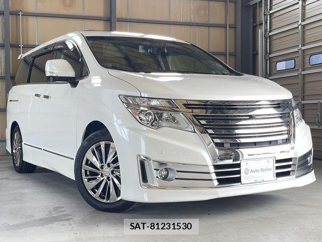 Nissan ELGRAND 2015-07 8207414-2
