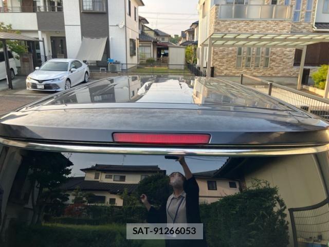 Nissan ELGRAND 2011-03 8207415-9