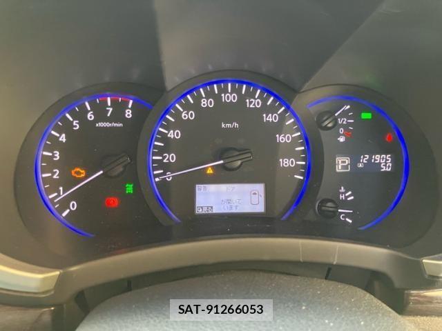 Nissan ELGRAND 2011-03 8207415-19