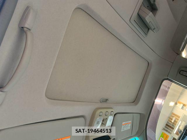 Nissan ELGRAND 1999-07 8229845-16