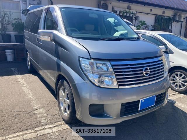 Nissan ELGRAND 2006-01 8245146-0