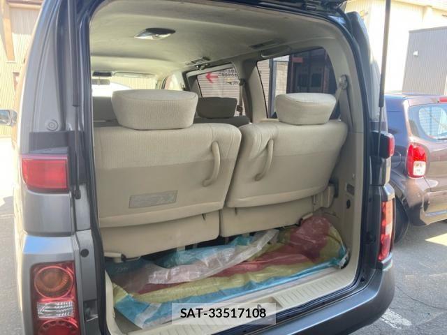 Nissan ELGRAND 2006-01 8245146-10