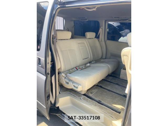 Nissan ELGRAND 2006-01 8245146-13