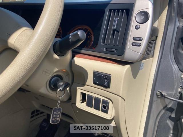 Nissan ELGRAND 2006-01 8245146-14