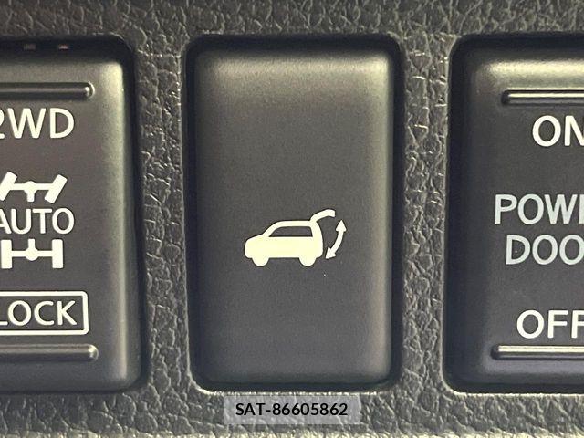 Nissan ELGRAND 2015-12 8245145-7
