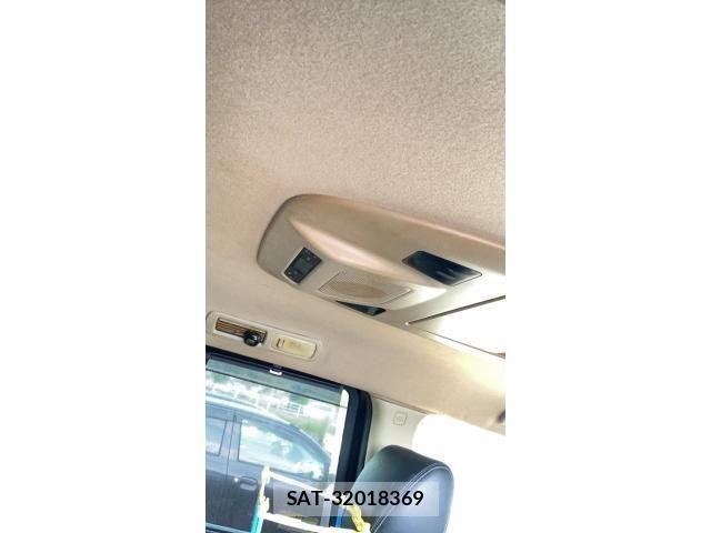 Nissan ELGRAND 2013-09 8245147-9