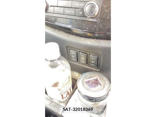 Nissan ELGRAND 2013-09 8245147-16