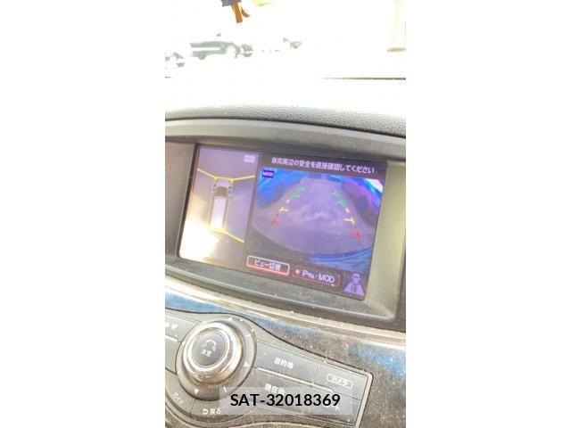 Nissan ELGRAND 2013-09 8245147-19