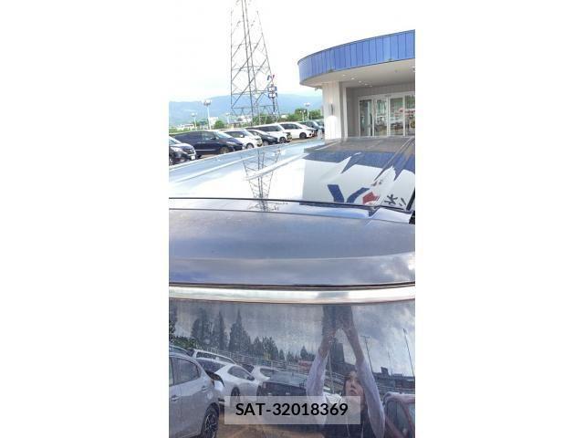 Nissan ELGRAND 2013-09 8245147-2