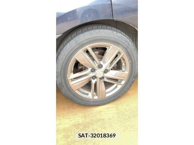 Nissan ELGRAND 2013-09 8245147-3