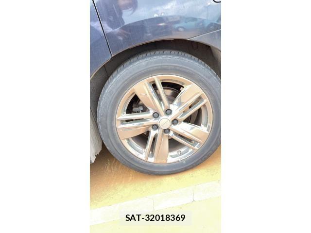 Nissan ELGRAND 2013-09 8245147-6