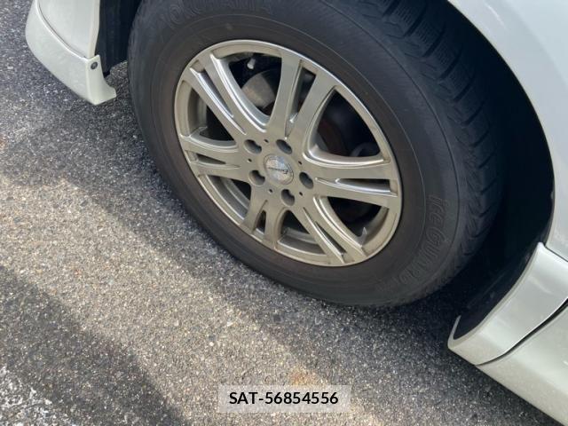 Nissan ELGRAND 2010-04 8314332-9