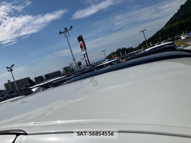 Nissan ELGRAND 2010-04 8314332-14
